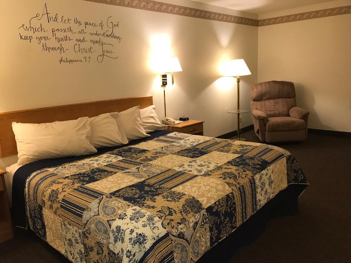 Dutch Country Inn Kalona Ngoại thất bức ảnh