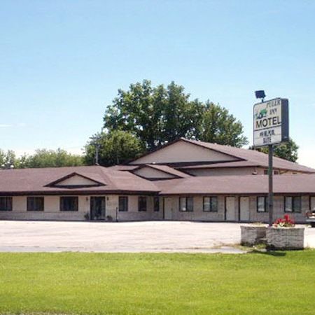 Dutch Country Inn Kalona Ngoại thất bức ảnh