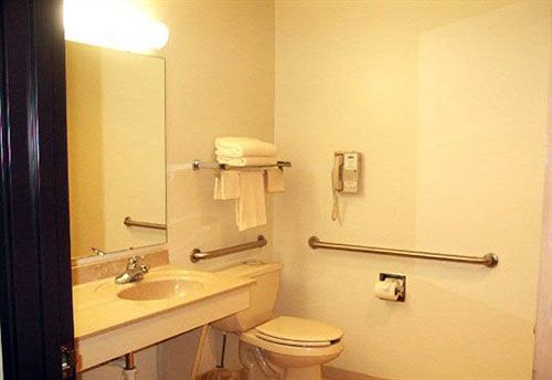 Dutch Country Inn Kalona Ngoại thất bức ảnh